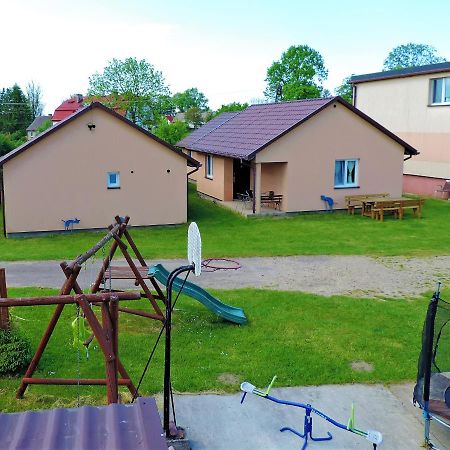Jacek I Agatka Guest House Ustka Ngoại thất bức ảnh