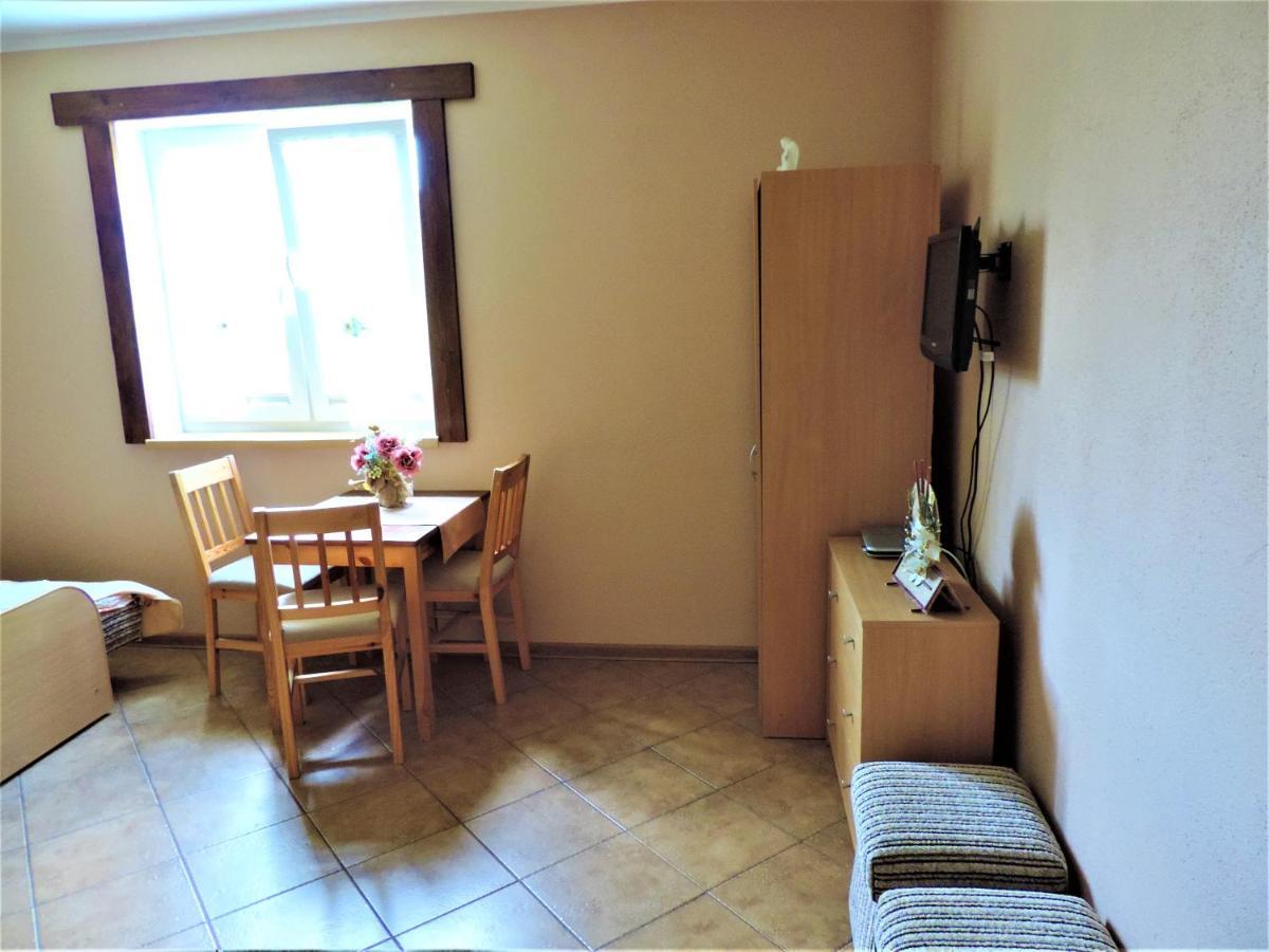 Jacek I Agatka Guest House Ustka Ngoại thất bức ảnh