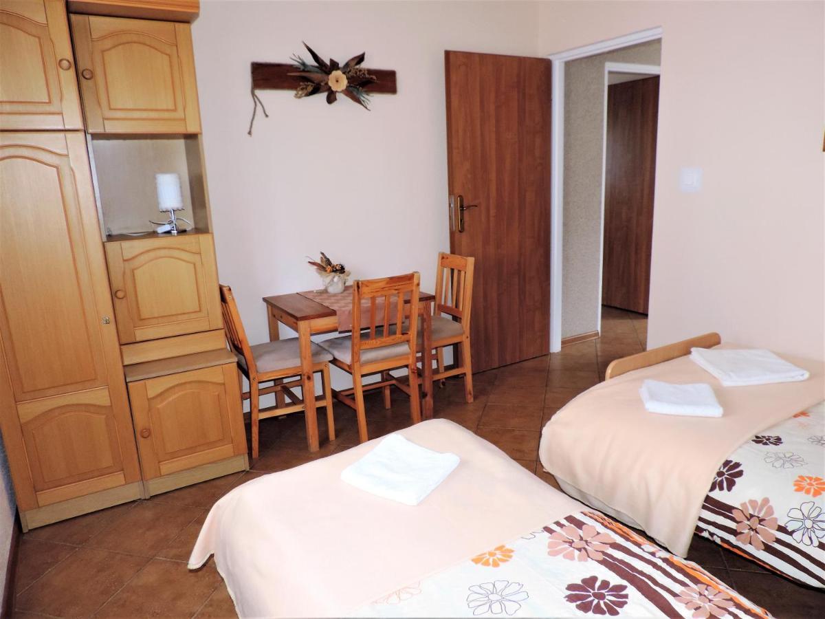 Jacek I Agatka Guest House Ustka Ngoại thất bức ảnh