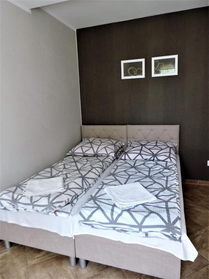 Jacek I Agatka Guest House Ustka Ngoại thất bức ảnh
