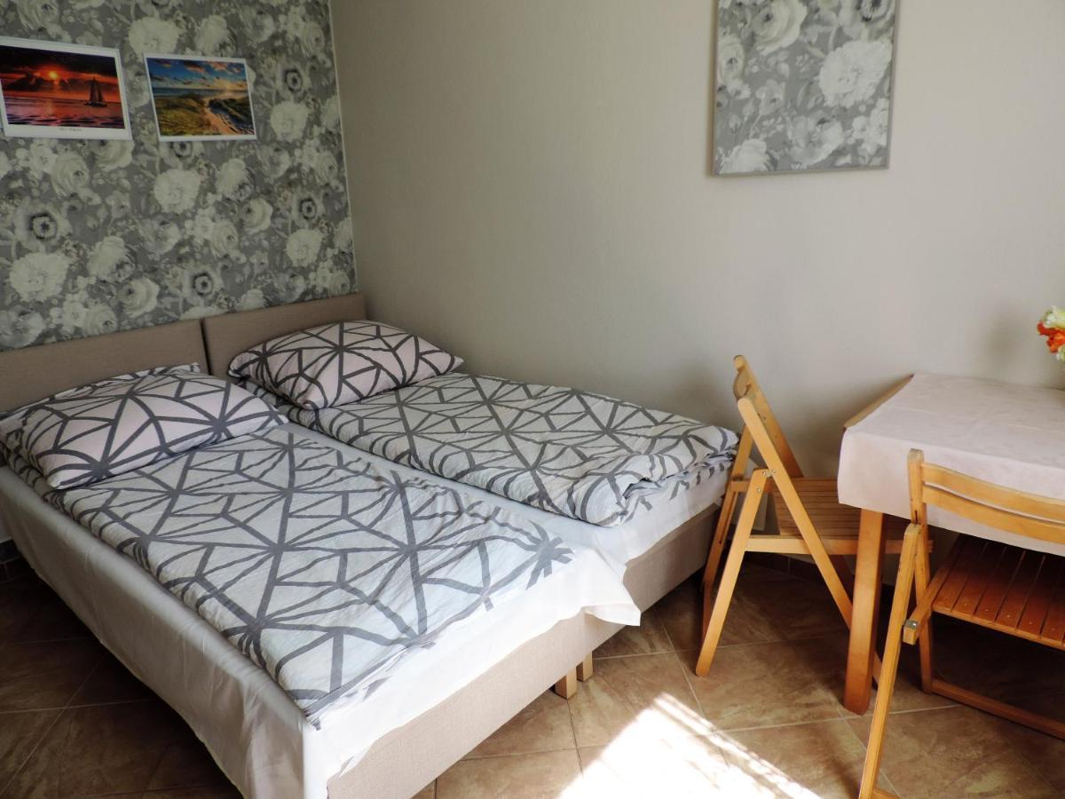 Jacek I Agatka Guest House Ustka Ngoại thất bức ảnh