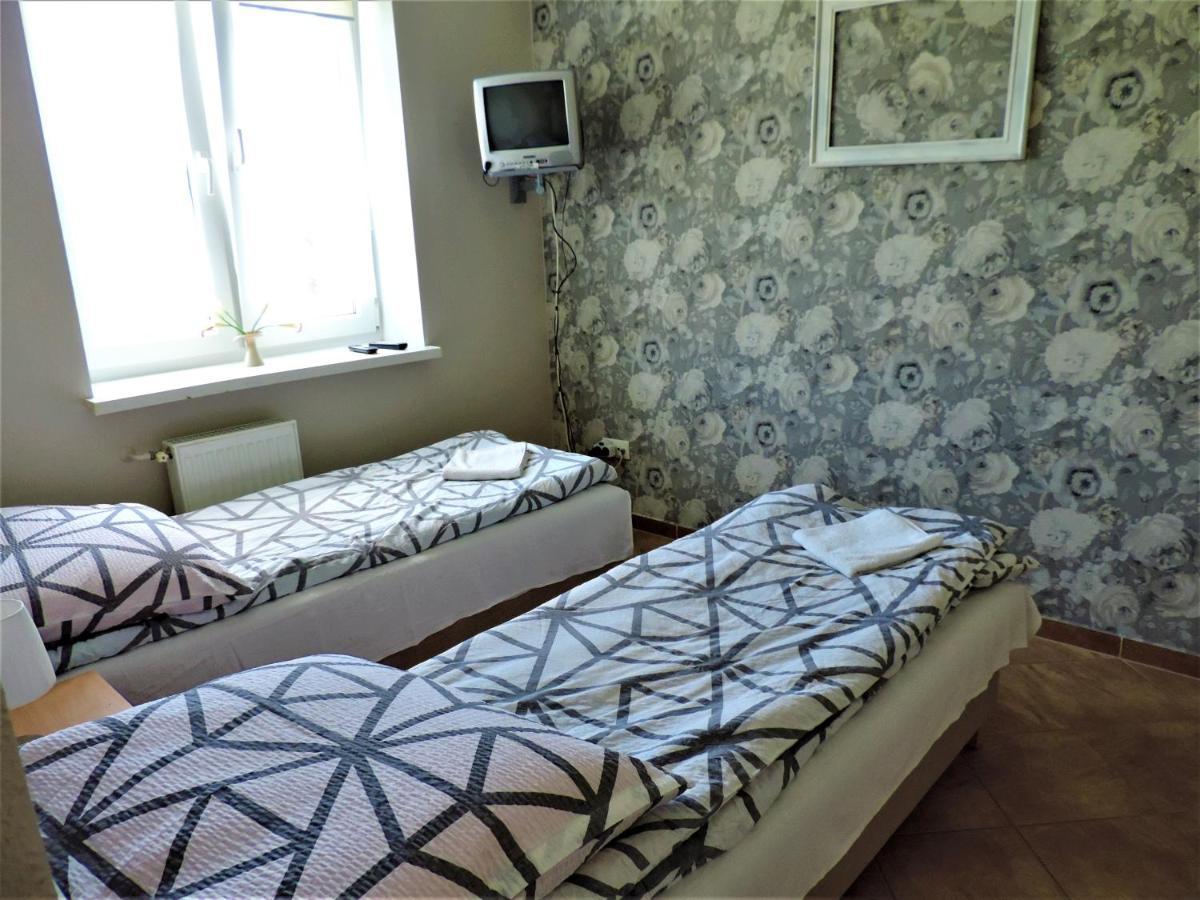 Jacek I Agatka Guest House Ustka Ngoại thất bức ảnh