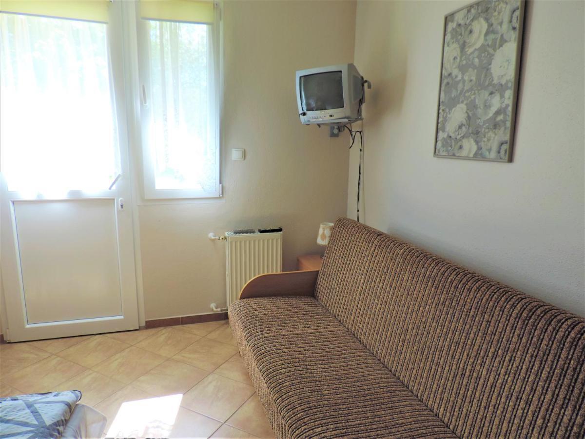 Jacek I Agatka Guest House Ustka Ngoại thất bức ảnh