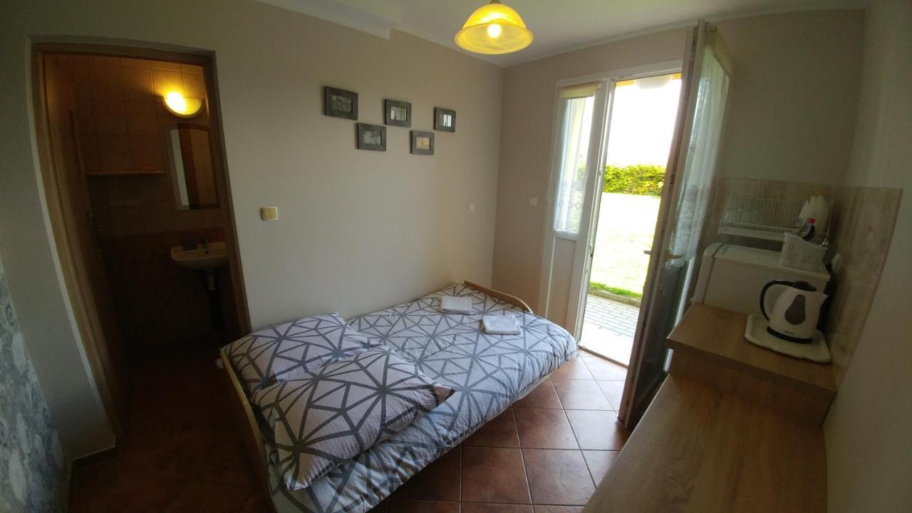 Jacek I Agatka Guest House Ustka Ngoại thất bức ảnh