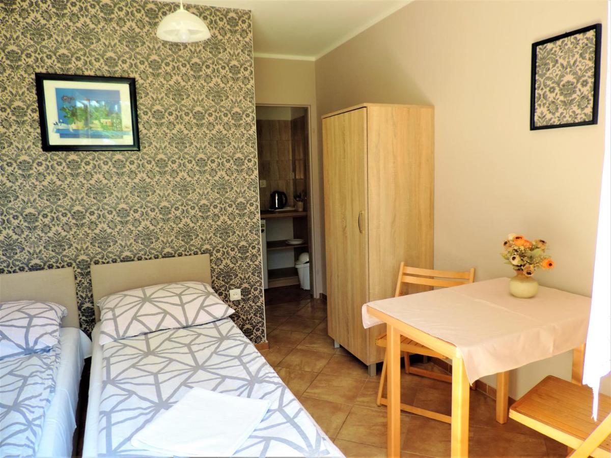 Jacek I Agatka Guest House Ustka Ngoại thất bức ảnh