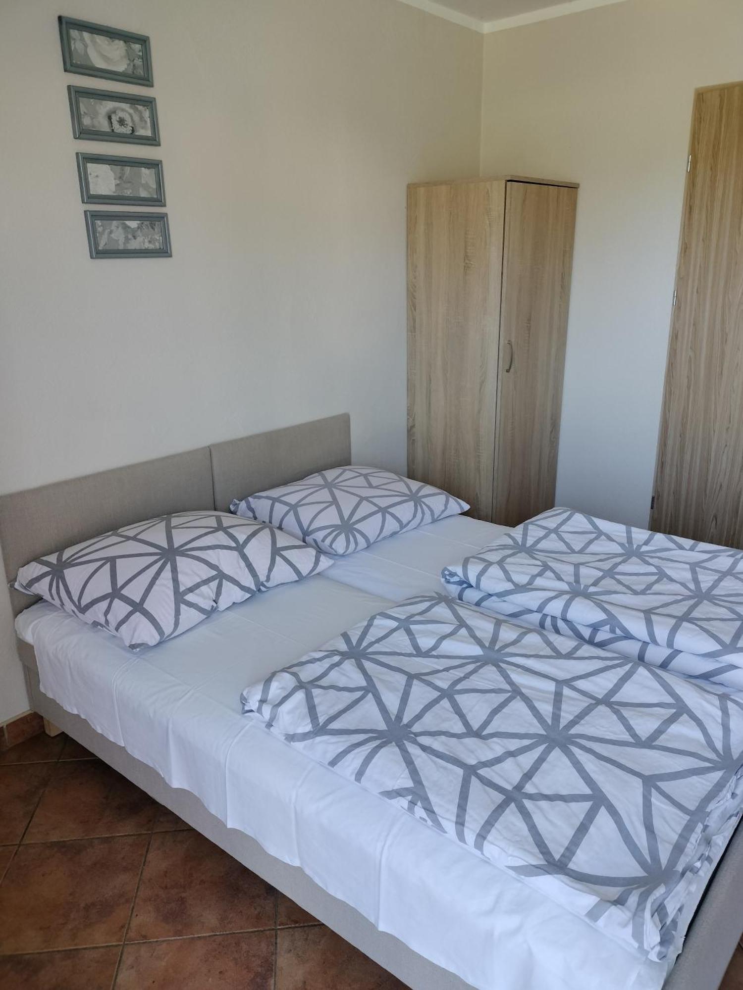 Jacek I Agatka Guest House Ustka Phòng bức ảnh